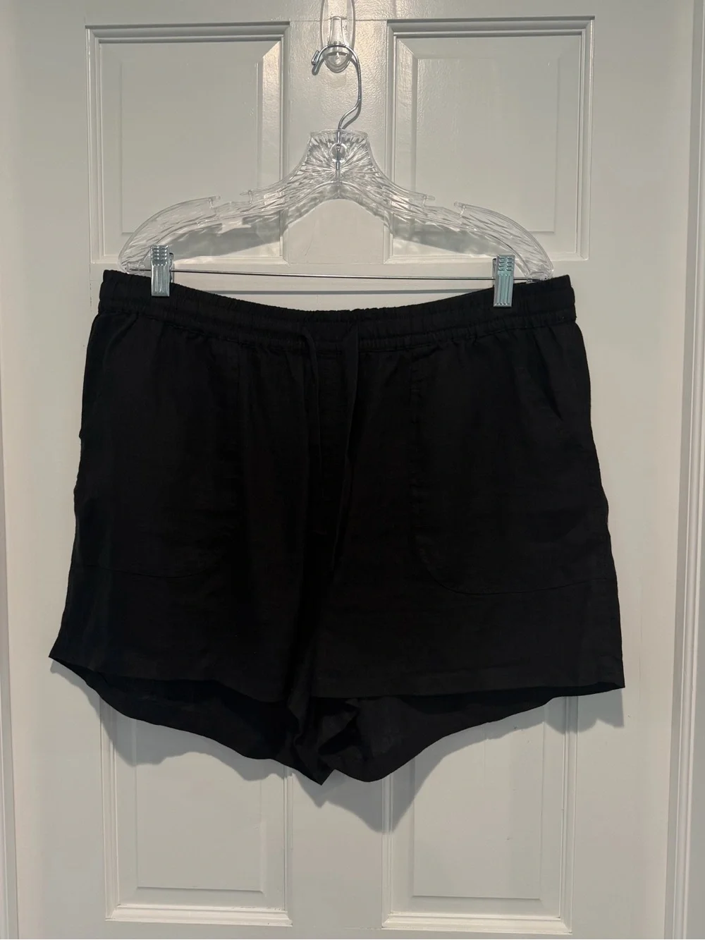 Quince NWT 100% European Linen Shorts XL Black Pull On Drawstring Pockets